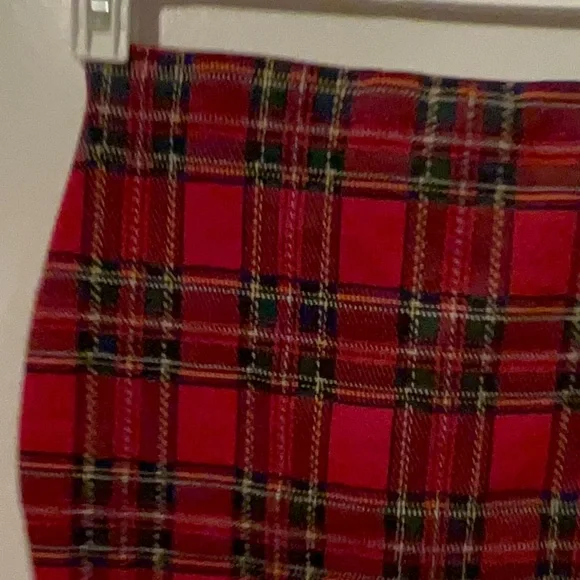 Preppy Plaid Skirt size medium Red - Picture 3 of 5